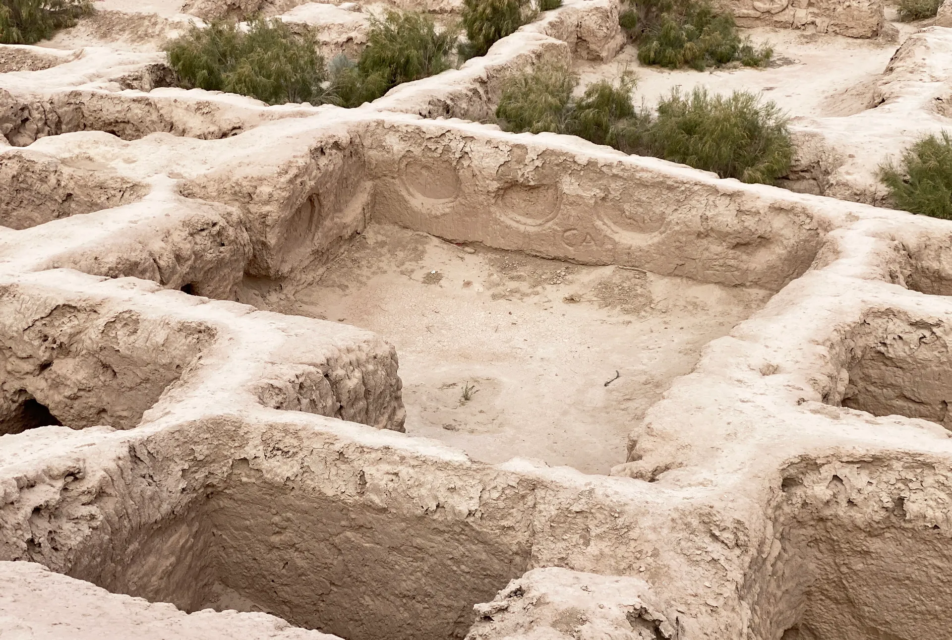 The mud-brick ruins of a 2nd–3rd-century palace city of ancient Khwarazm, on the edge of the Kyzylkum desert.
